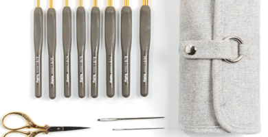 Crochet Tulip noir et or et étui - Meilleur crochet pour offrir