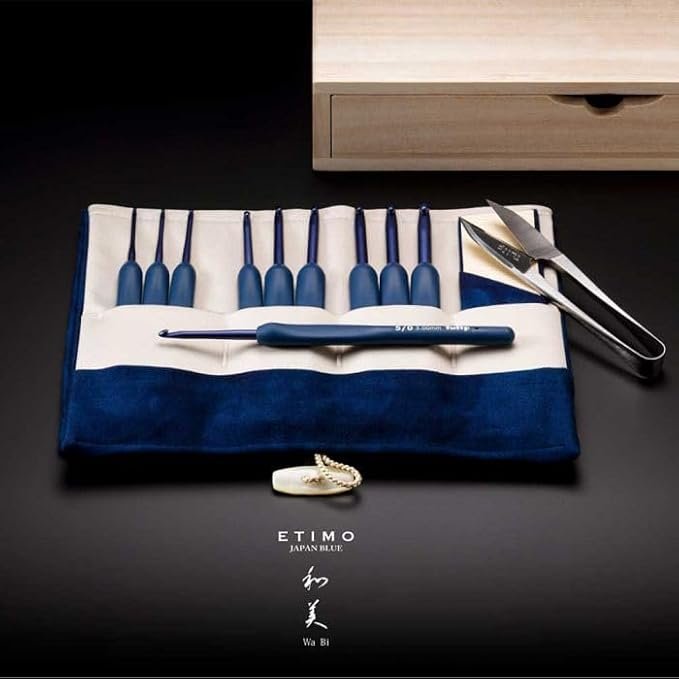 set de crochet Tulip Etimo bleu japan collection limitée - produit de luxe